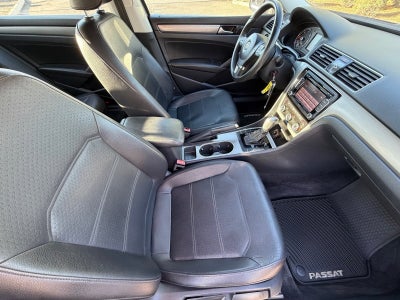 2015 Volkswagen Passat 2.0L TDI SE