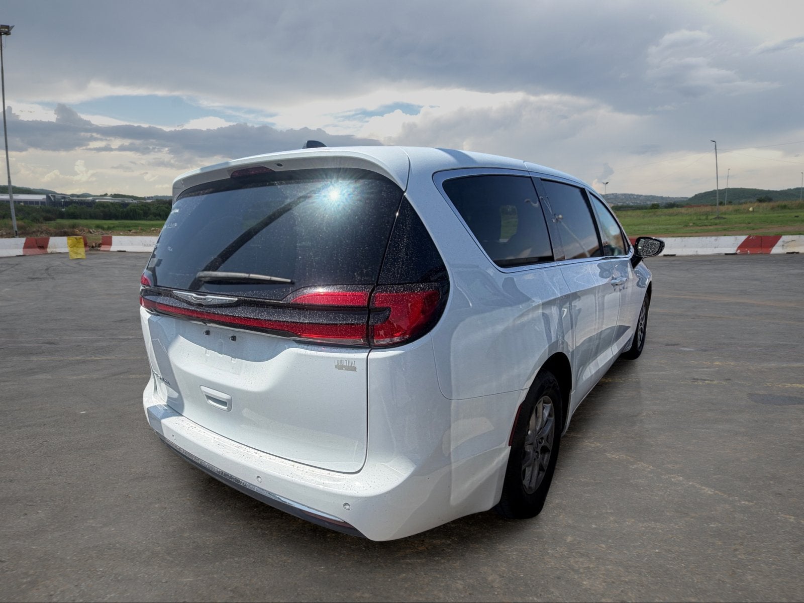 2024 Chrysler Pacifica Touring L