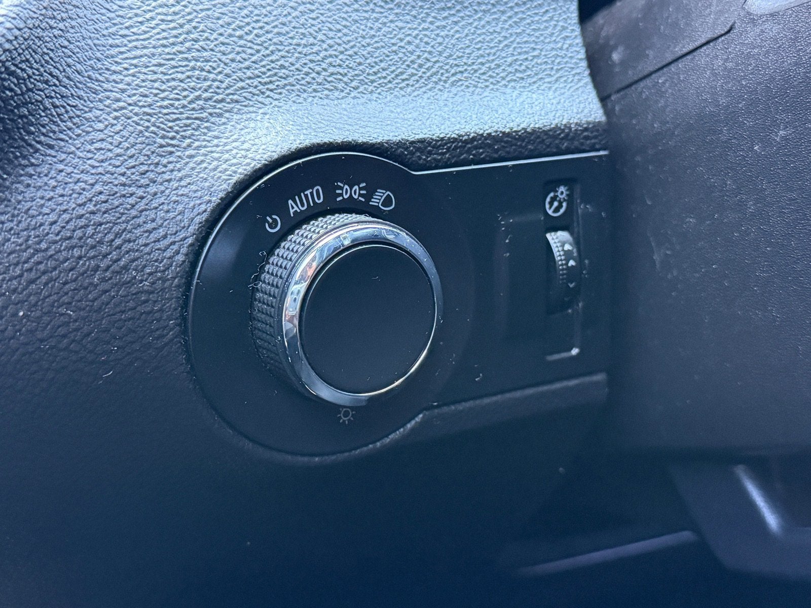 2011 Chevrolet Camaro 2LS