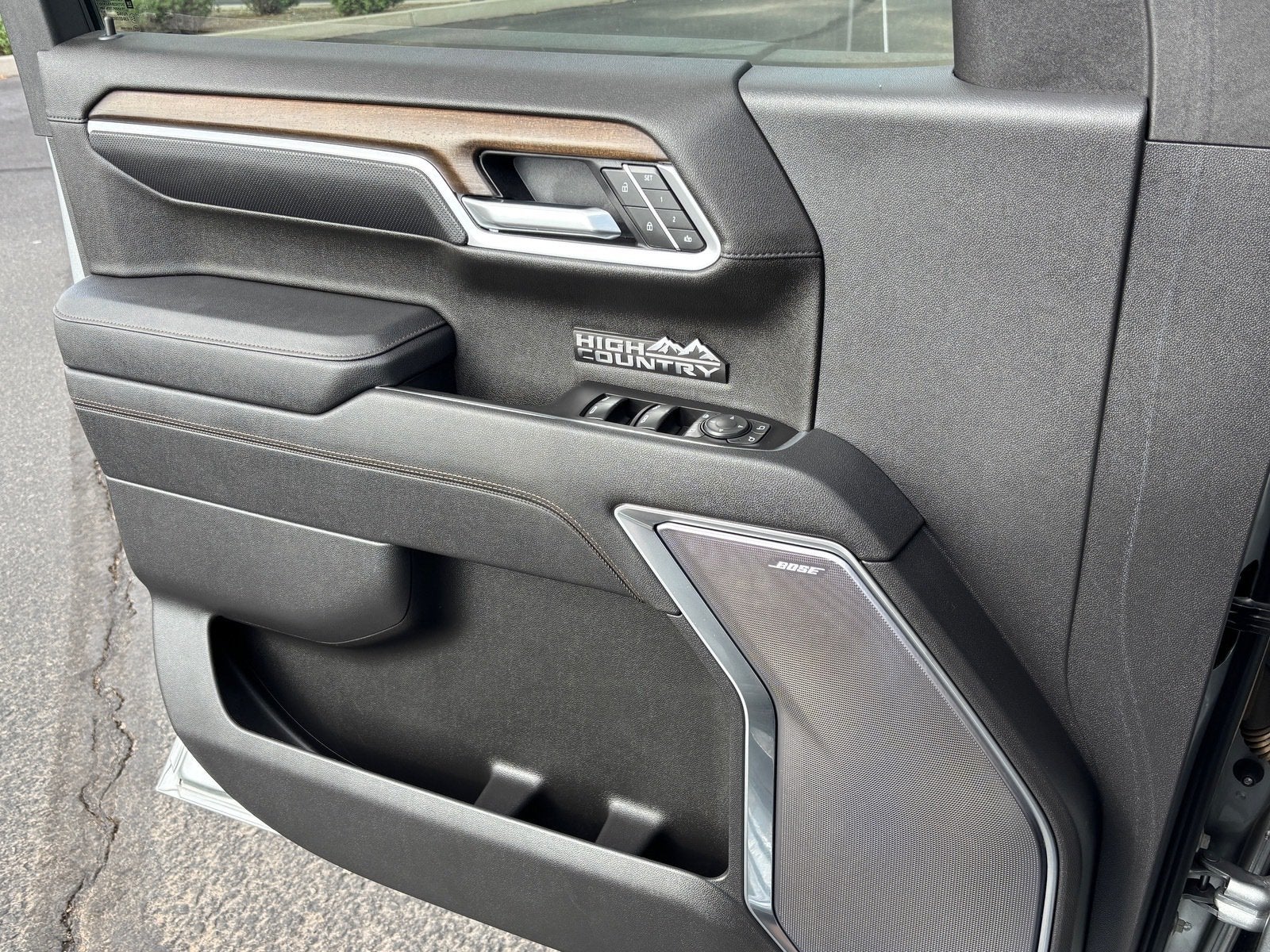 2025 Chevrolet Silverado 1500 High Country