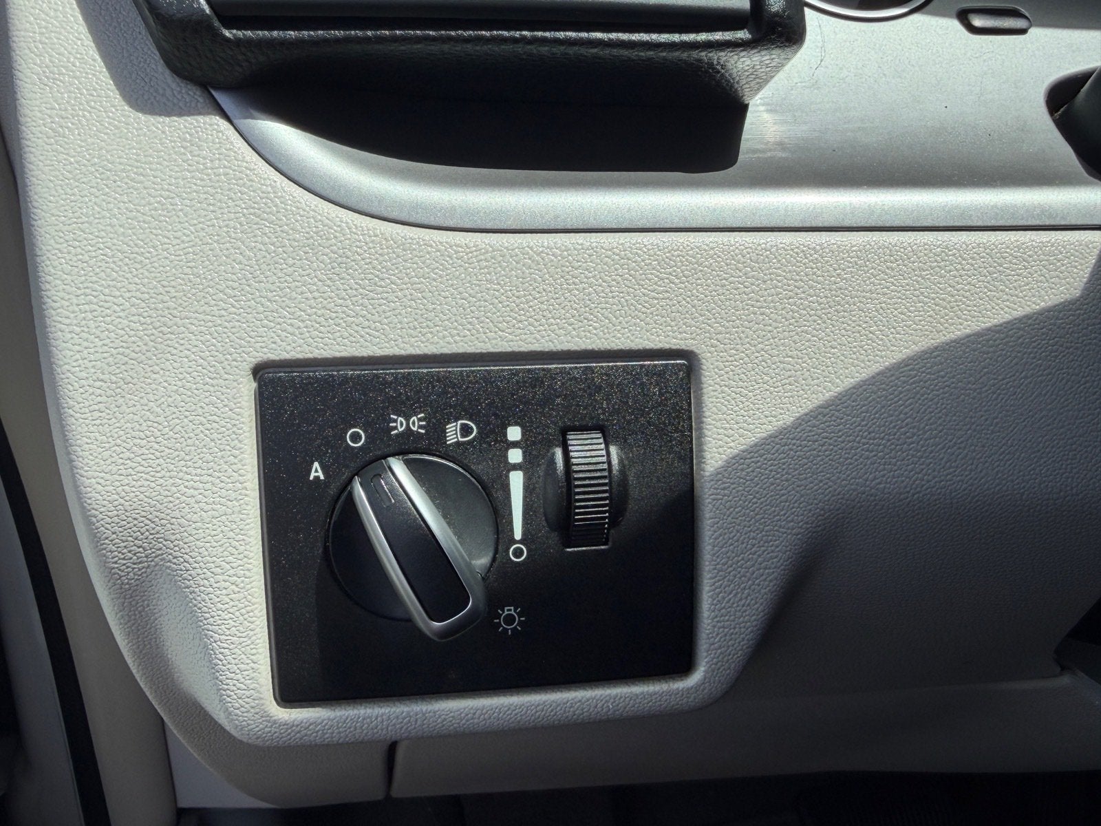 2009 Volkswagen Routan SEL
