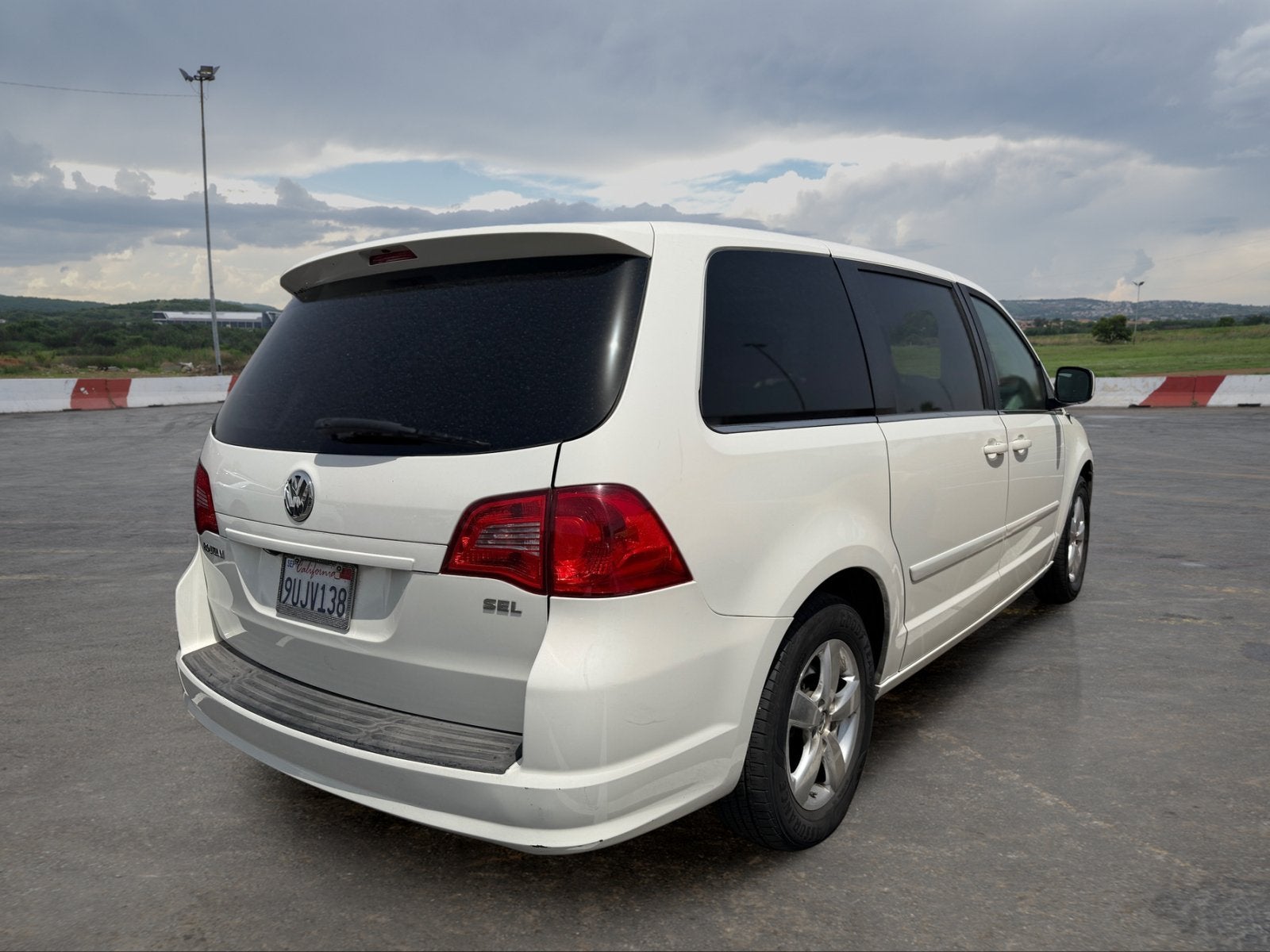 2009 Volkswagen Routan SEL