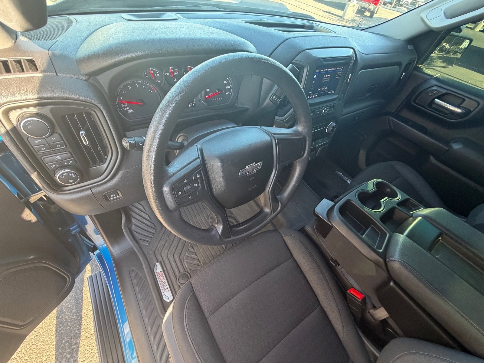 2023 Chevrolet Silverado 1500 Custom Trail Boss