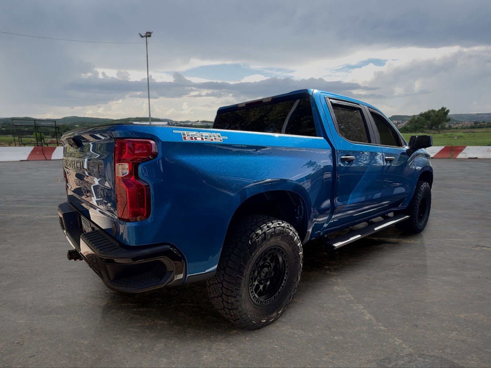 2023 Chevrolet Silverado 1500 Custom Trail Boss