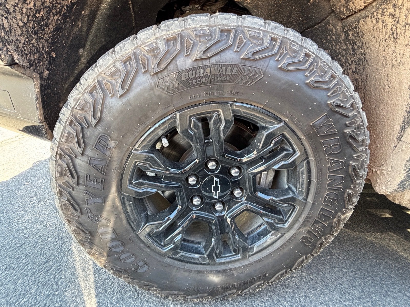 2025 Chevrolet Silverado 1500 ZR2