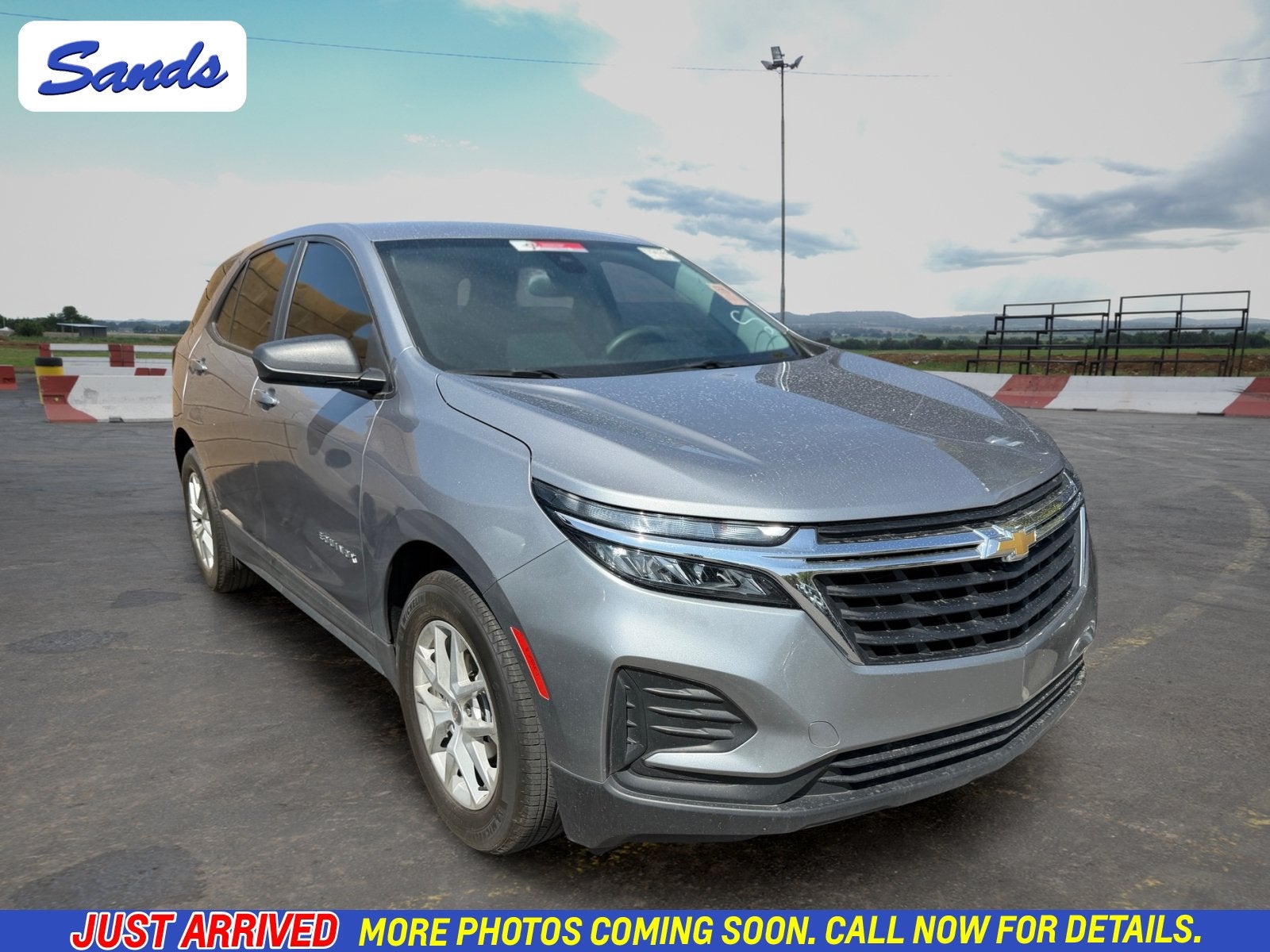 2023 Chevrolet Equinox LS