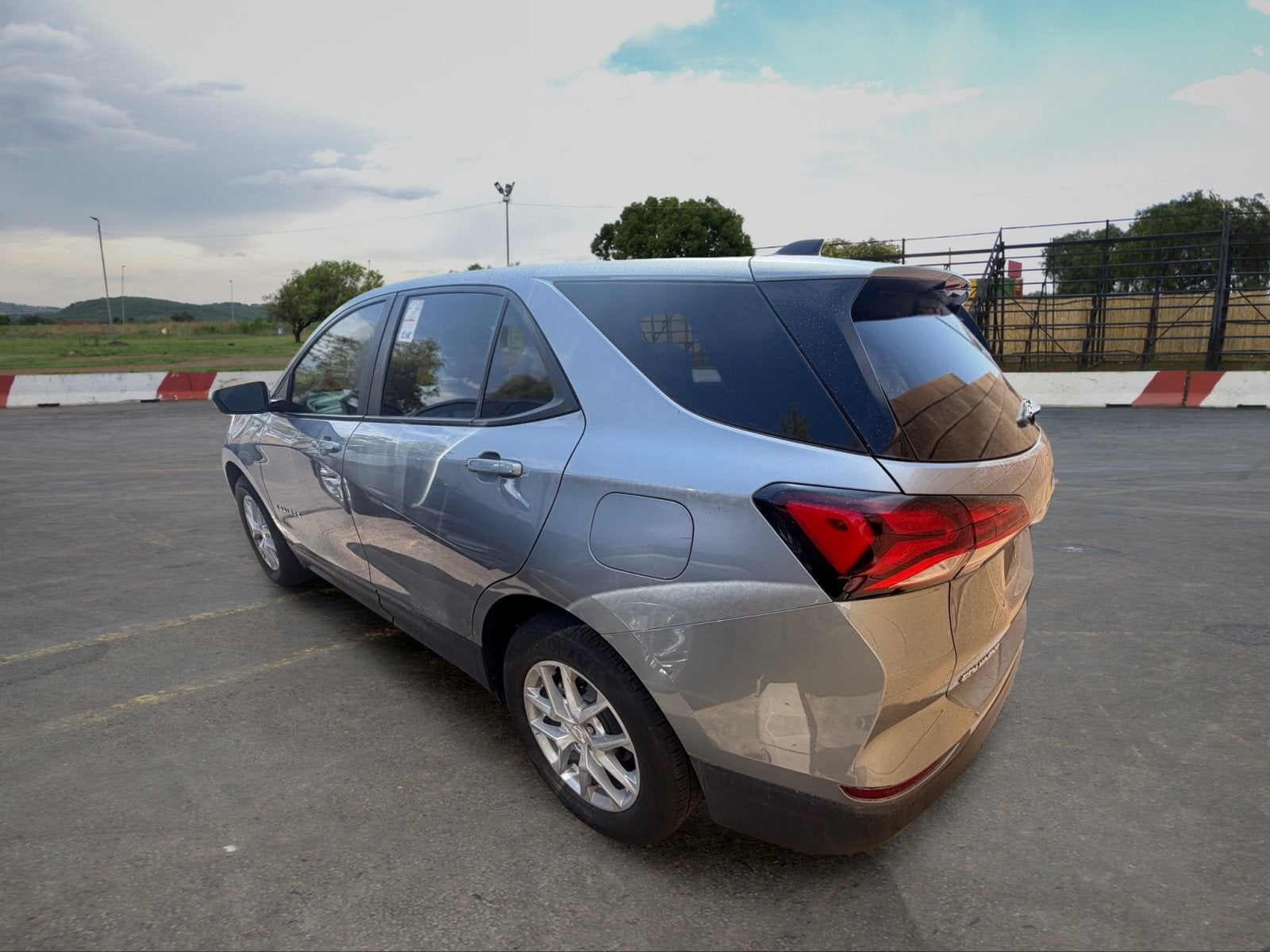 2023 Chevrolet Equinox LS