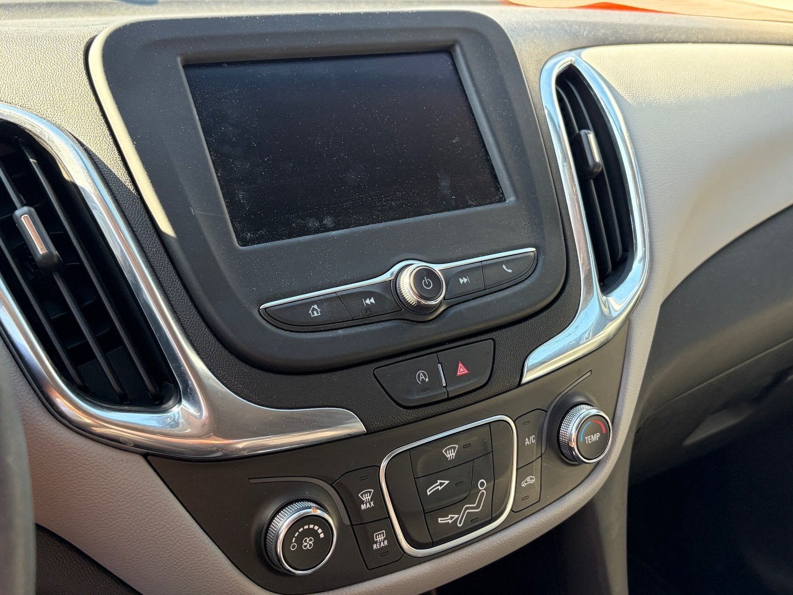 2024 Chevrolet Equinox Base