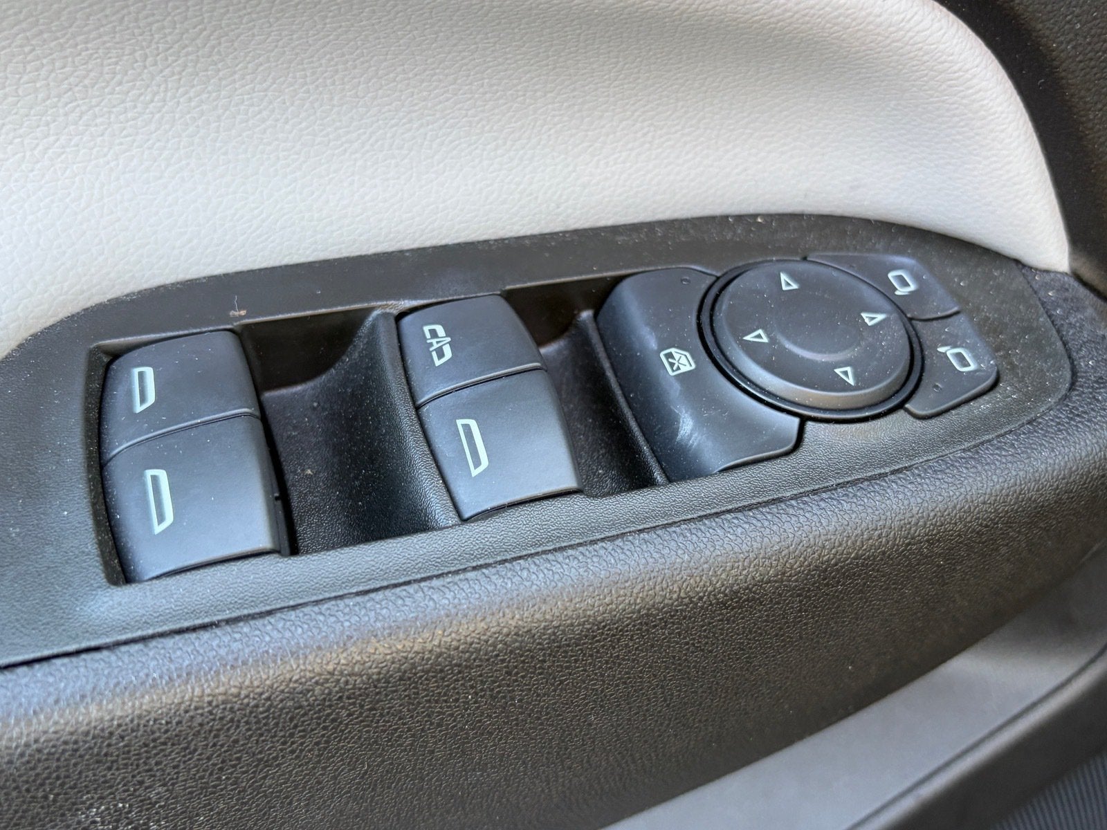2024 Chevrolet Equinox Base
