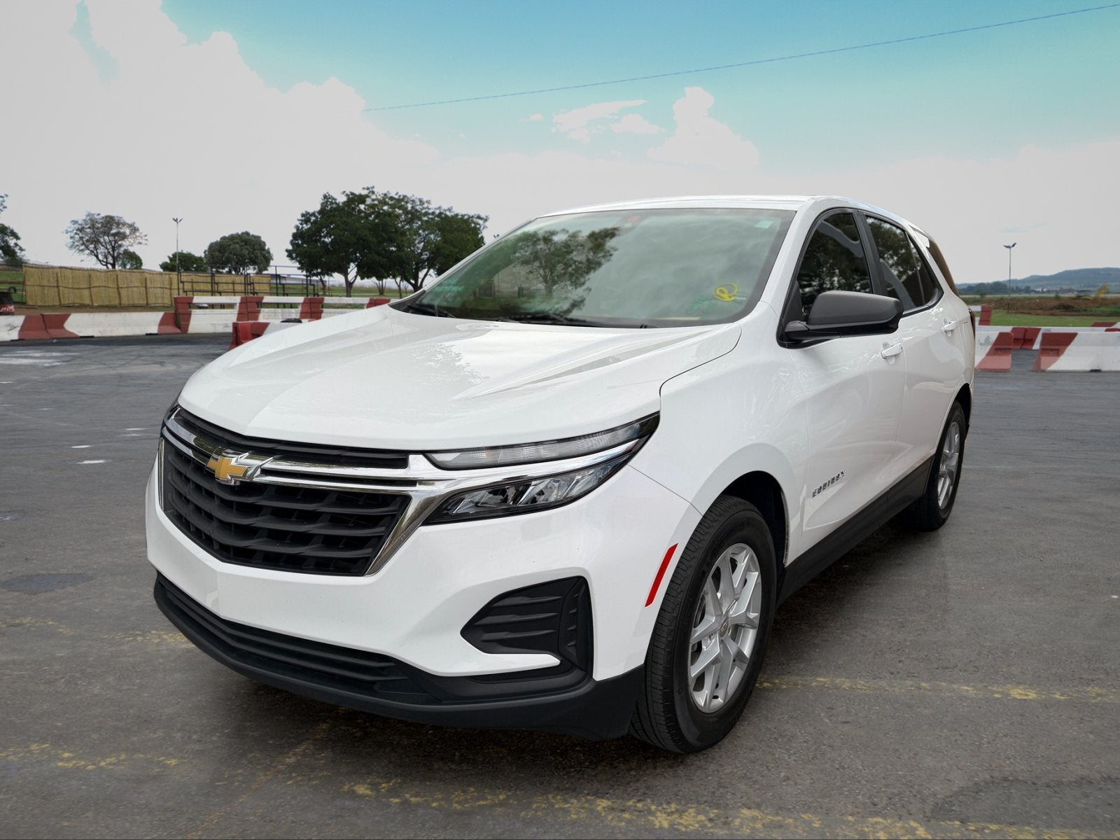 2022 Chevrolet Equinox LS