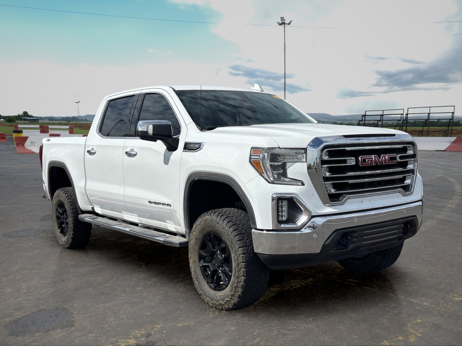 2021 GMC Sierra 1500 SLT