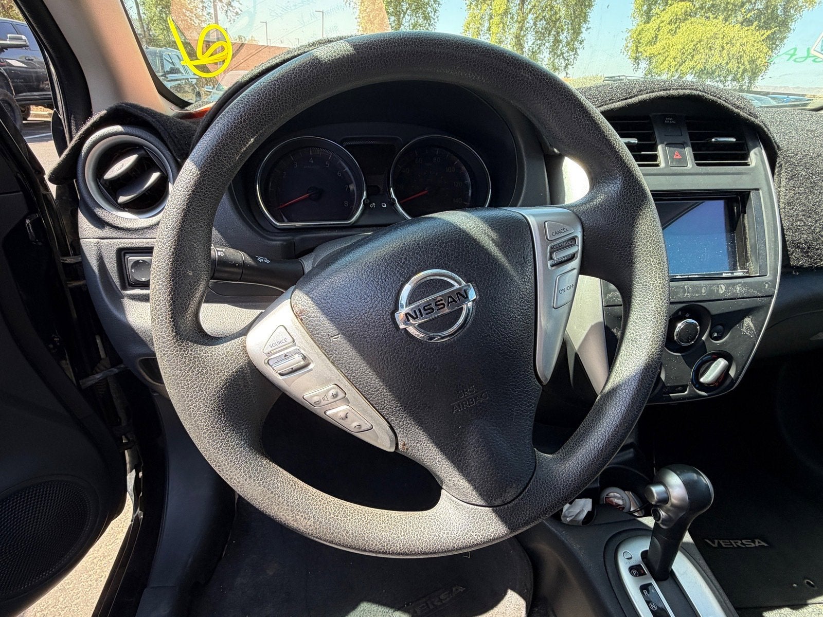 2015 Nissan Versa SV