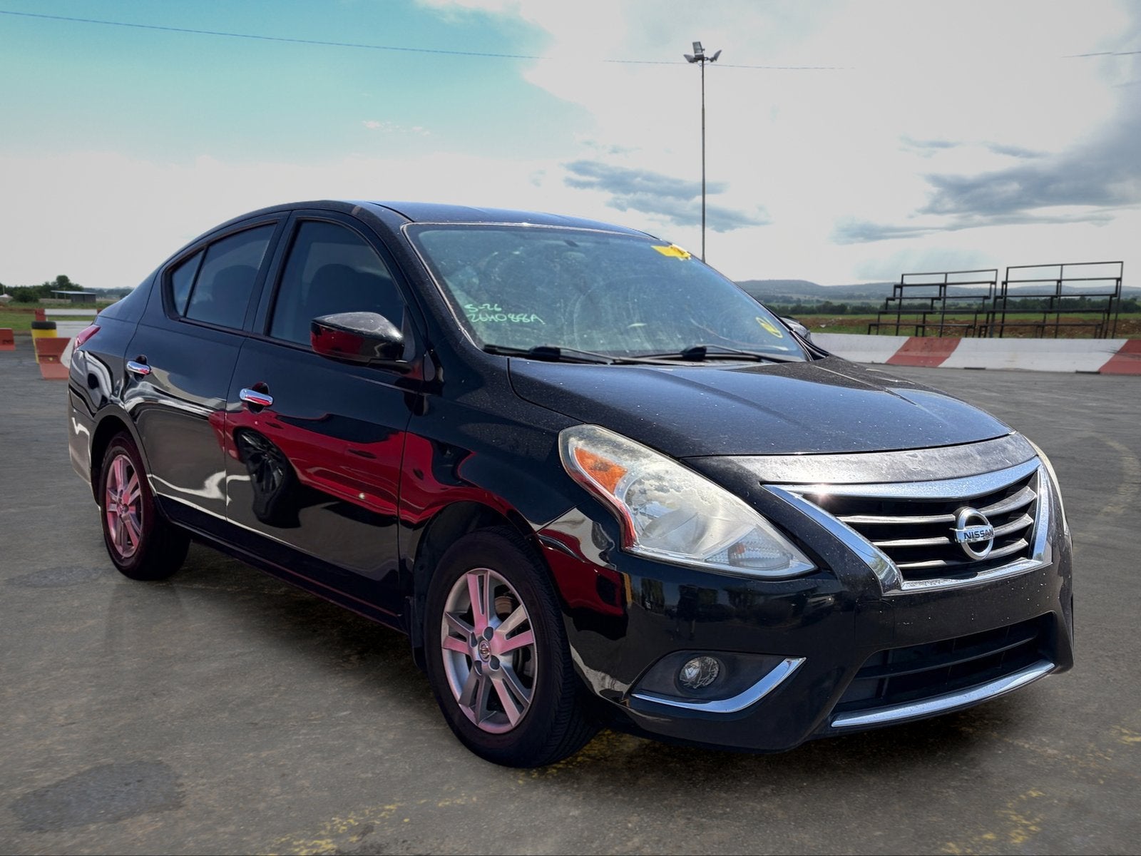 2015 Nissan Versa SV
