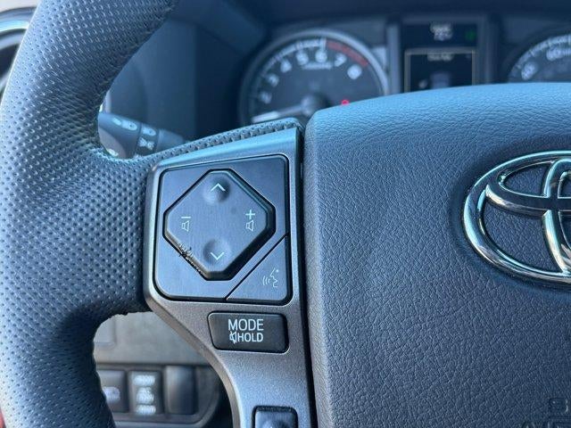 2022 Toyota Tacoma 2WD SR5