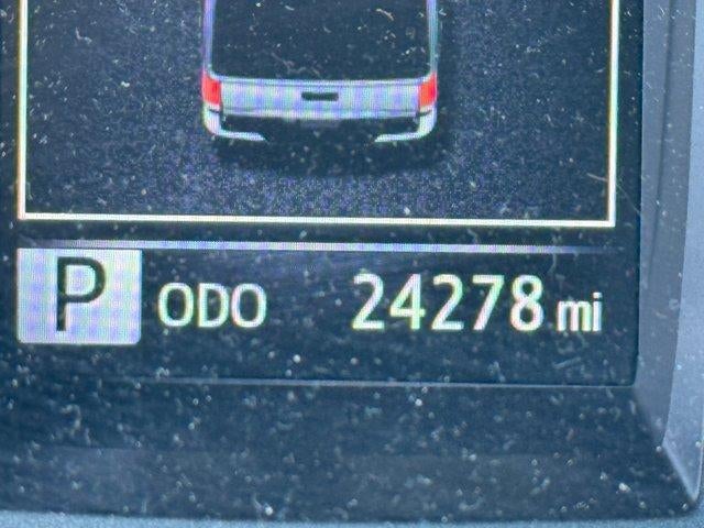 2022 Toyota Tacoma 2WD SR5