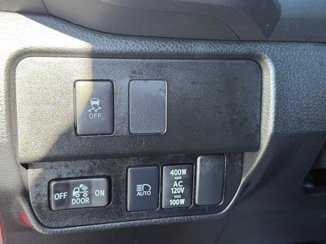 2022 Toyota Tacoma 2WD SR5