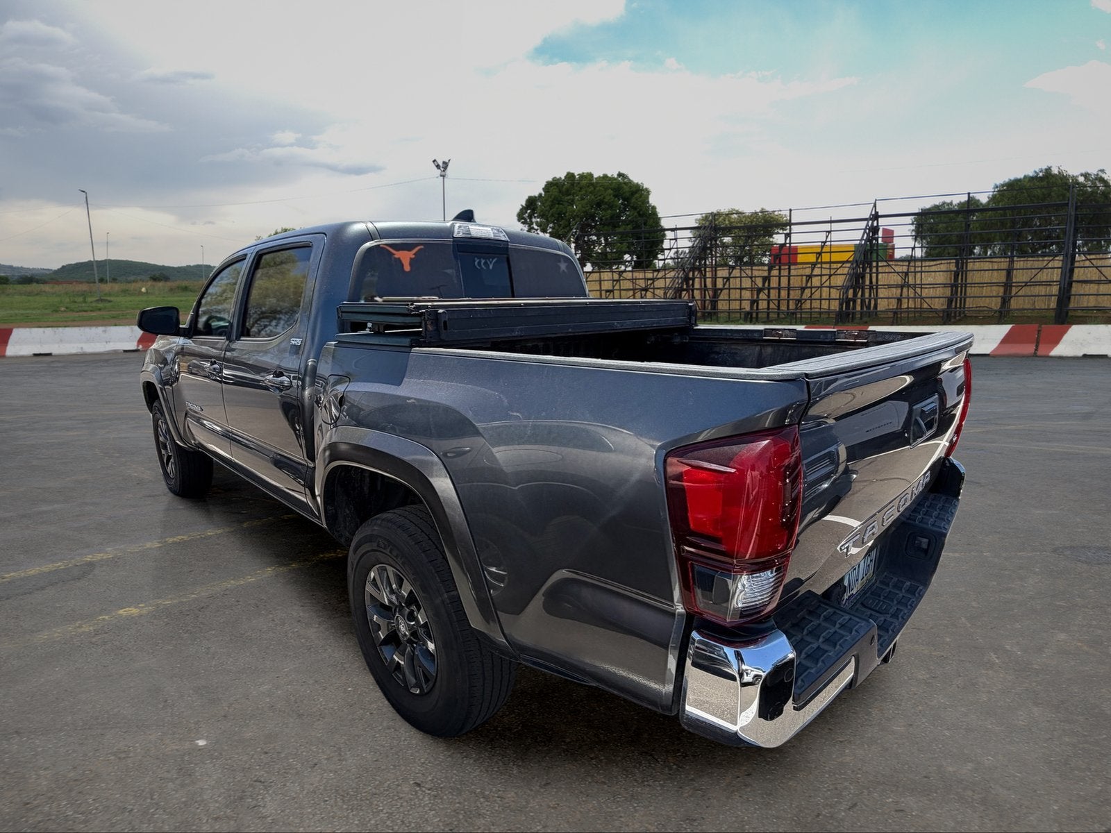 2022 Toyota Tacoma 2WD SR5
