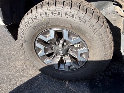 2022 Toyota Tacoma 2WD SR5