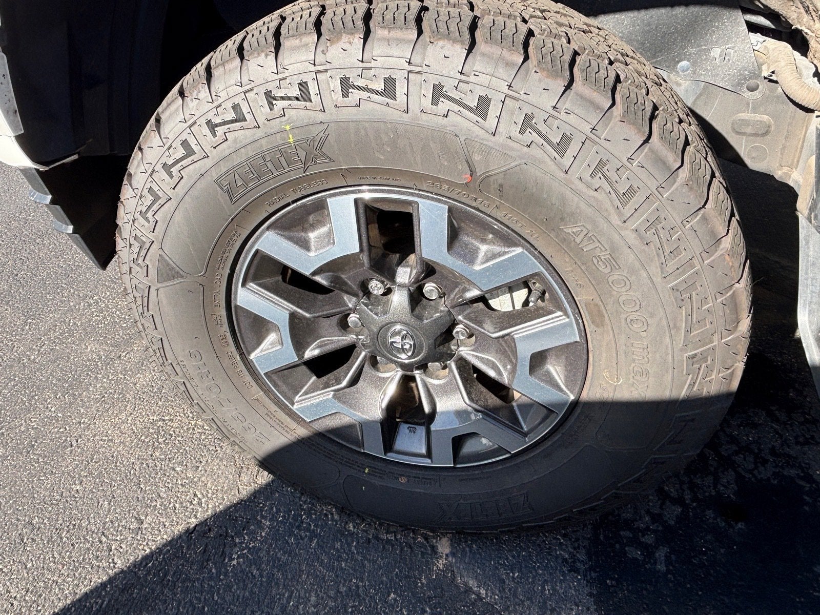 2022 Toyota Tacoma 2WD SR5