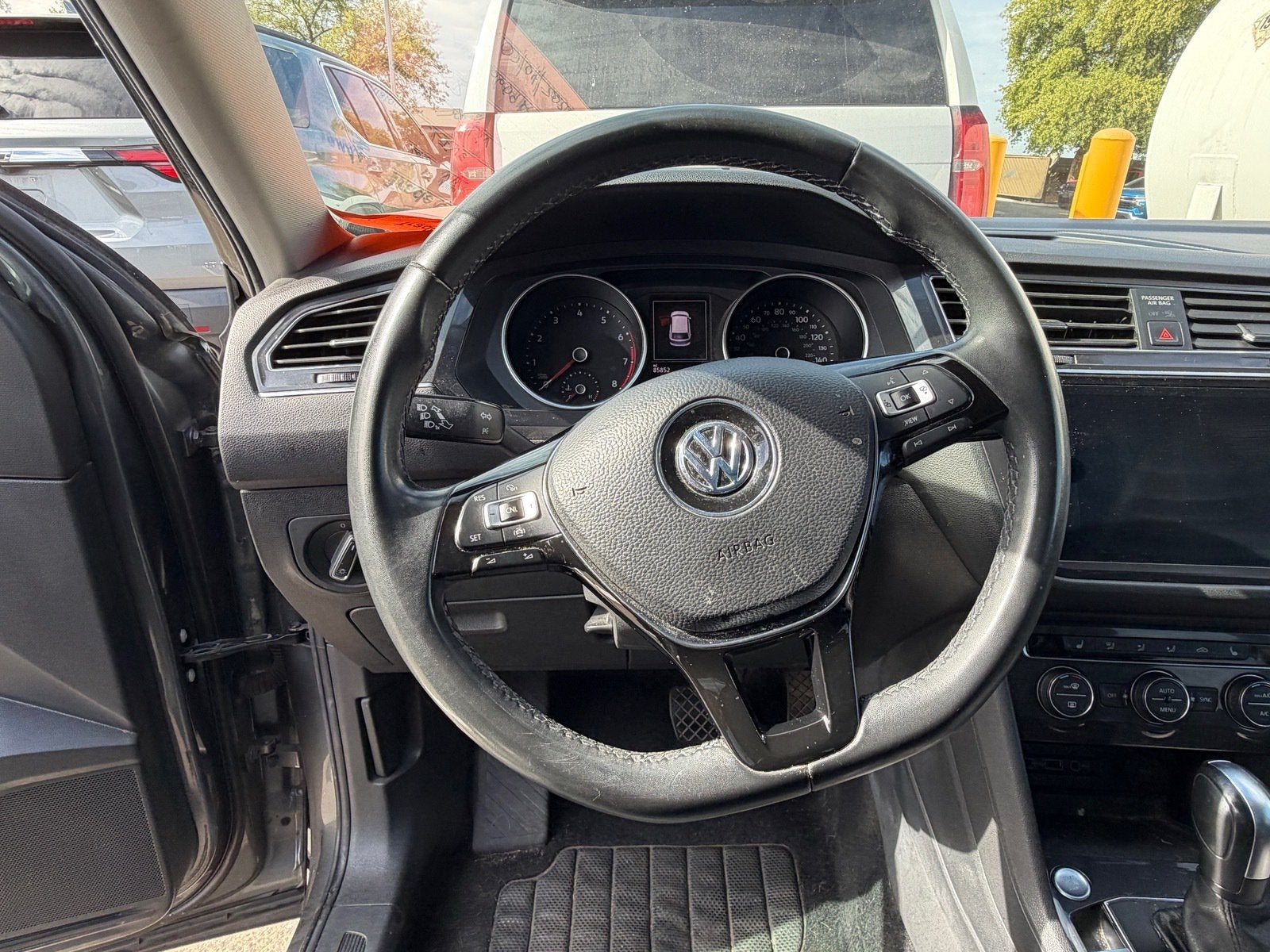 2020 Volkswagen Tiguan SE