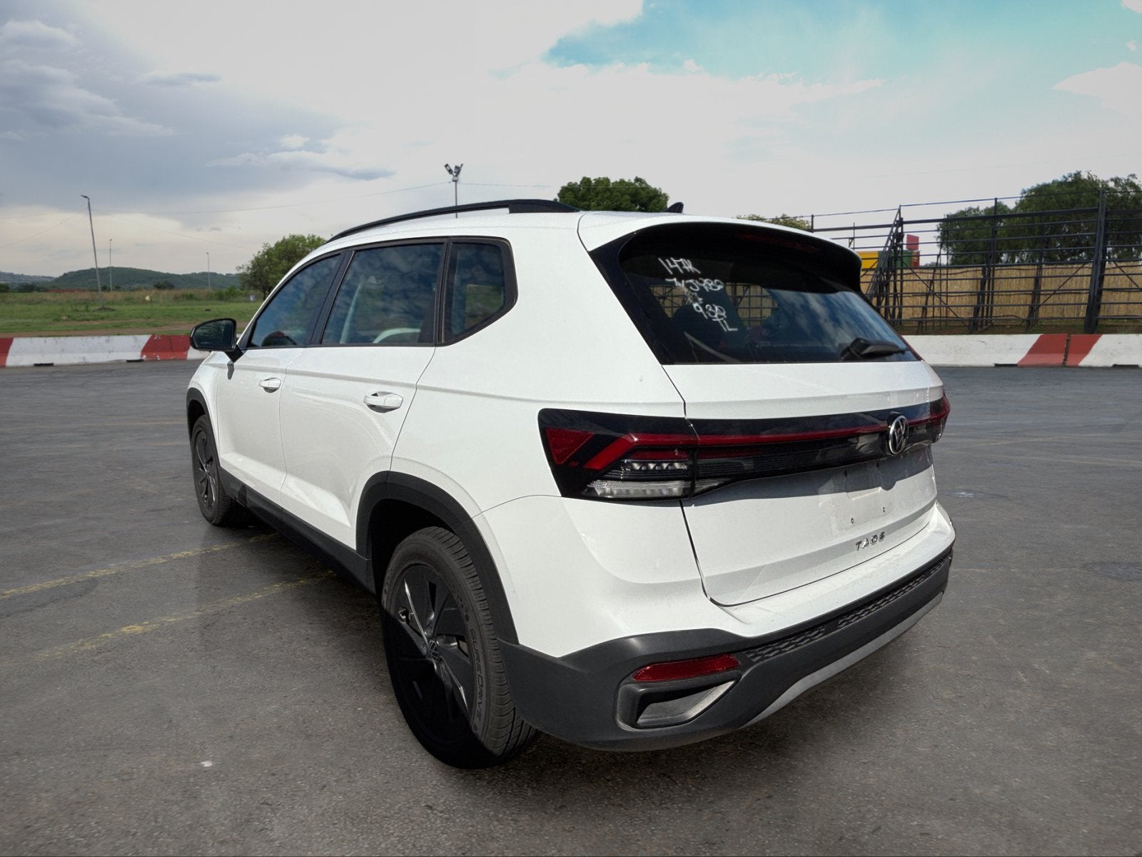 2025 Volkswagen Taos S