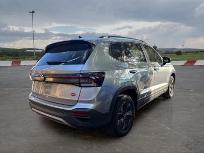 2025 Volkswagen Taos S