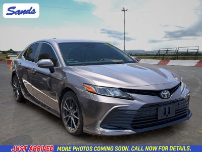 2022 Toyota Camry LE