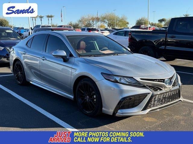 2022 Toyota Camry Hybrid XSE