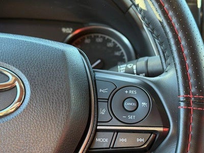 2022 Toyota Camry Hybrid XSE