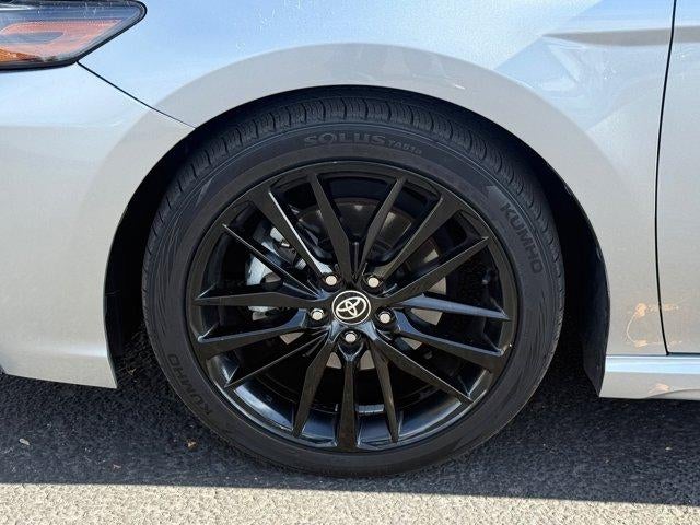 2022 Toyota Camry Hybrid XSE