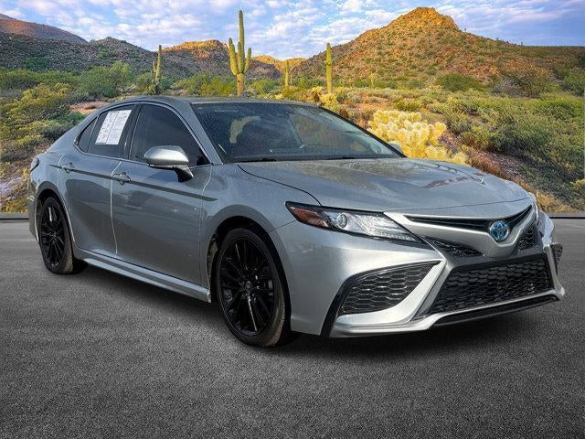 2022 Toyota Camry Hybrid XSE