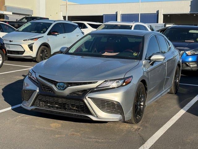 2022 Toyota Camry Hybrid XSE