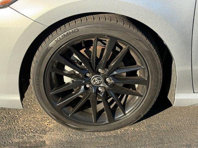 2022 Toyota Camry Hybrid XSE