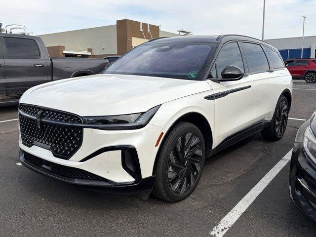 2025 Lincoln Nautilus Reserve