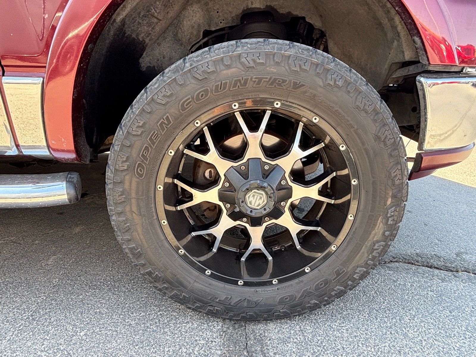 2006 Lincoln Mark LT Base