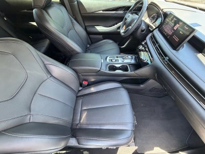 2025 INFINITI QX60 PURE