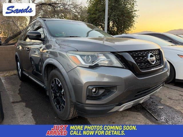 2019 Nissan Pathfinder SV