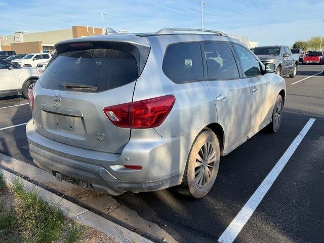 2019 Nissan Pathfinder SV