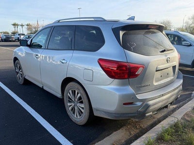 2019 Nissan Pathfinder SV