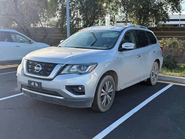 2019 Nissan Pathfinder SV