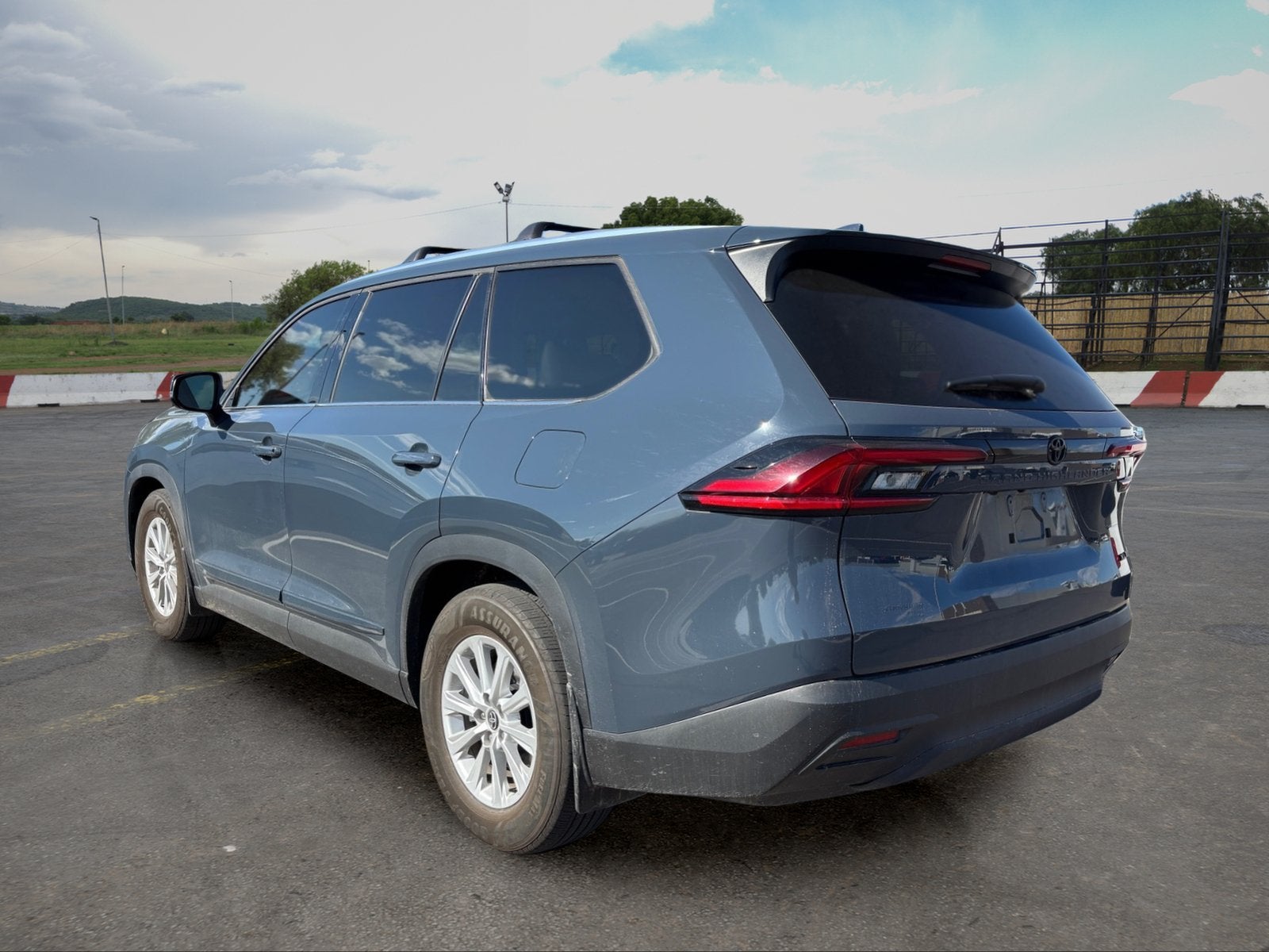 2025 Toyota Grand Highlander XLE