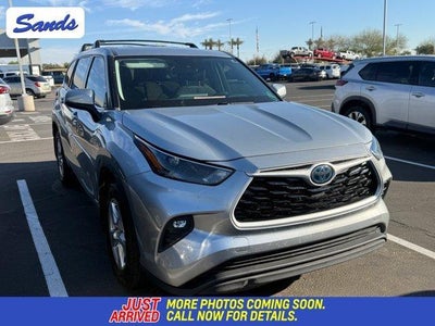 2022 Toyota Highlander Hybrid LE