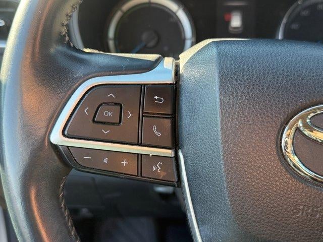 2022 Toyota Highlander Hybrid LE