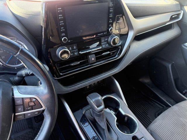 2022 Toyota Highlander Hybrid LE