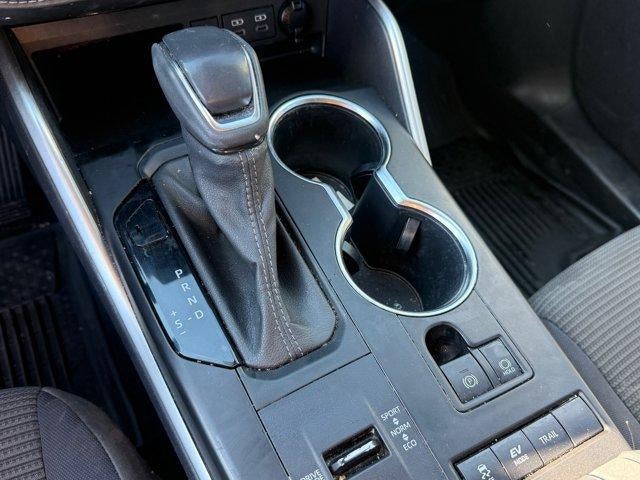 2022 Toyota Highlander Hybrid LE