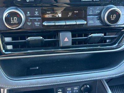 2022 Toyota Highlander Hybrid LE