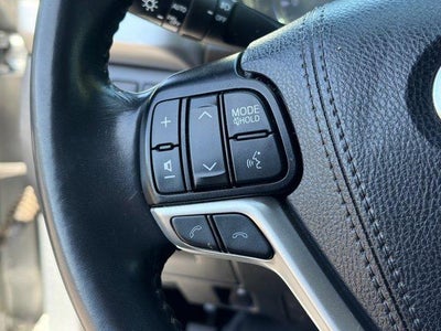 2019 Toyota Highlander SE