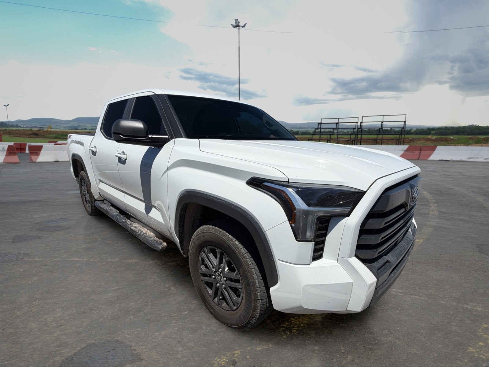 2024 Toyota Tundra 4WD SR5