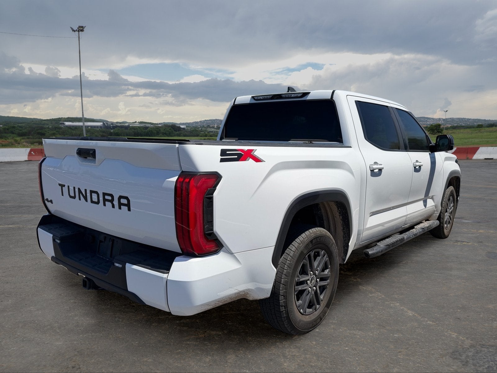 2024 Toyota Tundra 4WD SR5