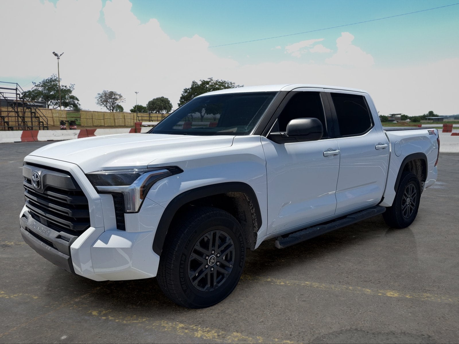 2024 Toyota Tundra 4WD SR5
